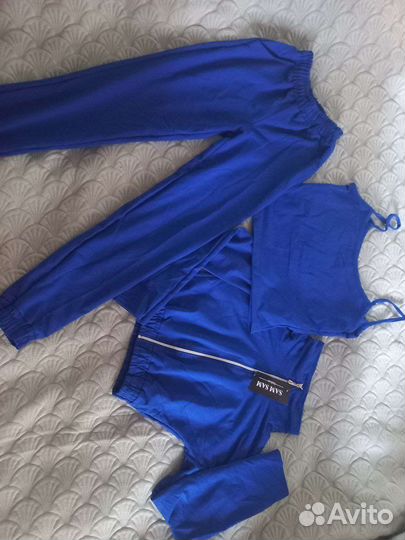 Спортивный костюм женский