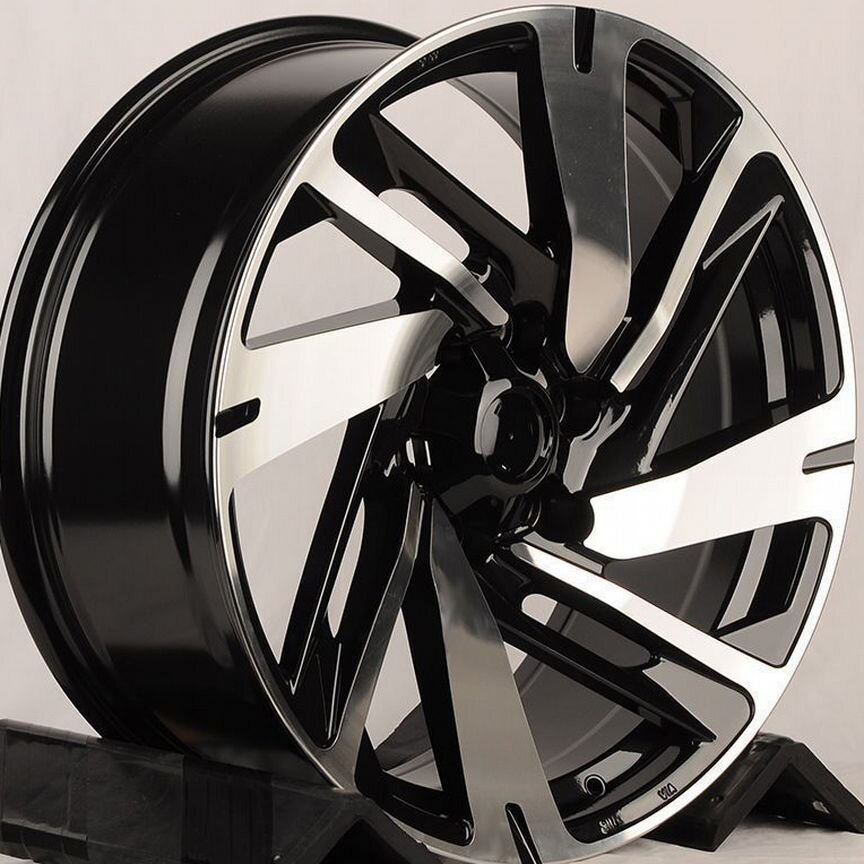Литые диски Koko Kuture 8.5×R20 6×139.7