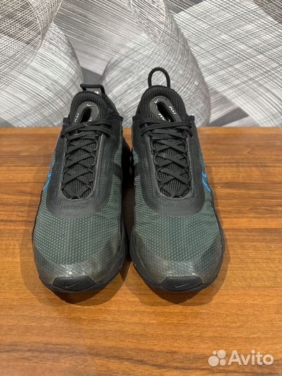 Кроссовки Nike air max 2090 размер 41