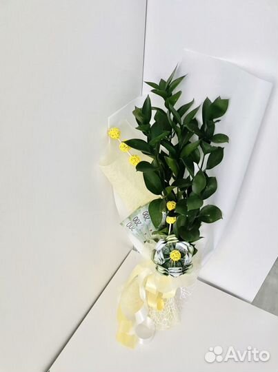 Букет из денег