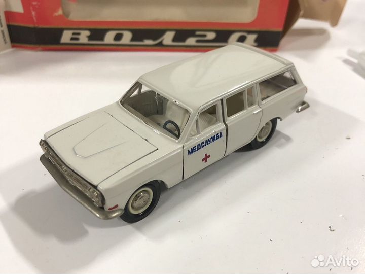 Волга газ-24-02 А13 медслужба