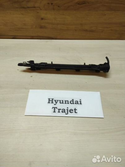 Рампа топливная G4JP Hyundai Trajet