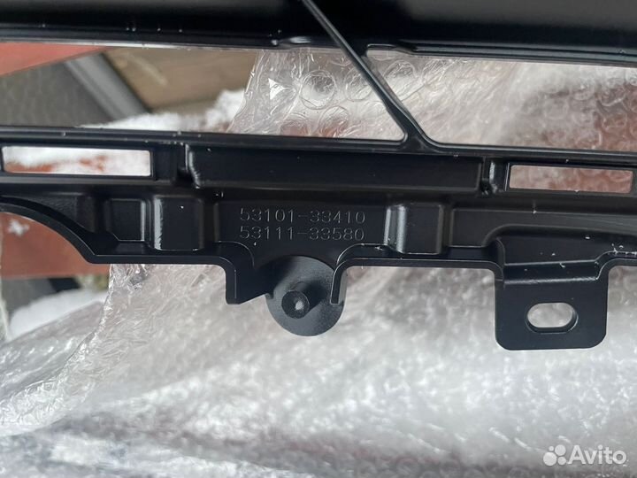 Решетка радиатора toyota Camry 70(Тойота Камри70)