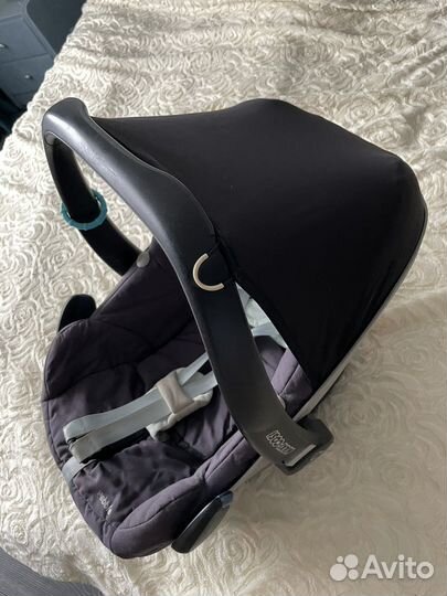Автокресло Maxi-Cosi Pebble для новорожденных