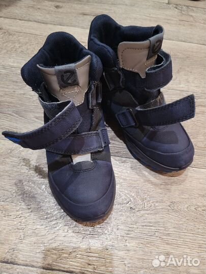 Ботинки ecco 33 размер