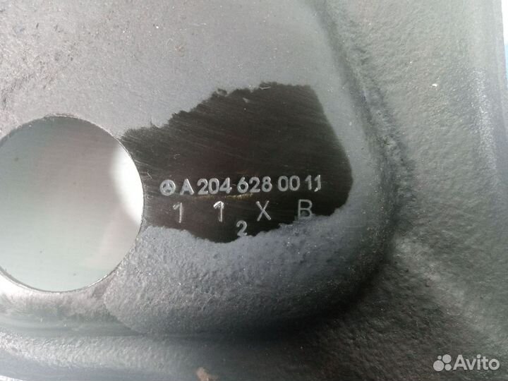 Кронштейн рулевой рейки Mercedes W204 из Японии