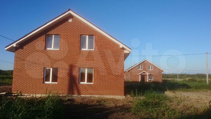 Дом 144,4 м² на участке 5,1 сот.