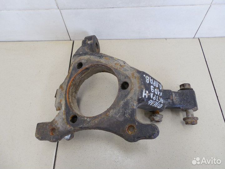 Кулак поворотный передний правый Astra H / Family