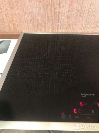 Индукционная варочная панель Neff