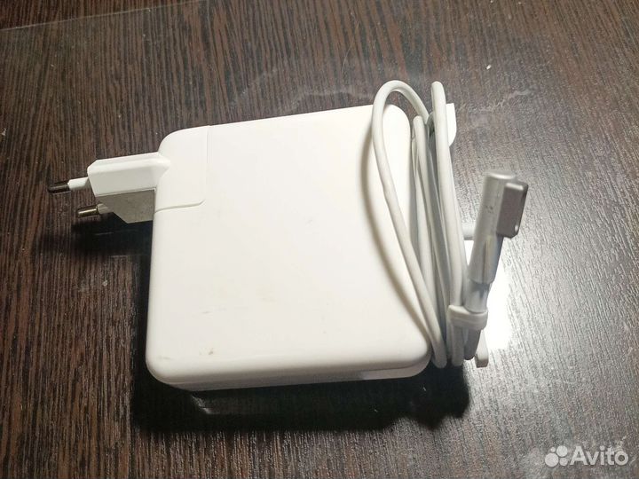 Блок питания для macbook pro