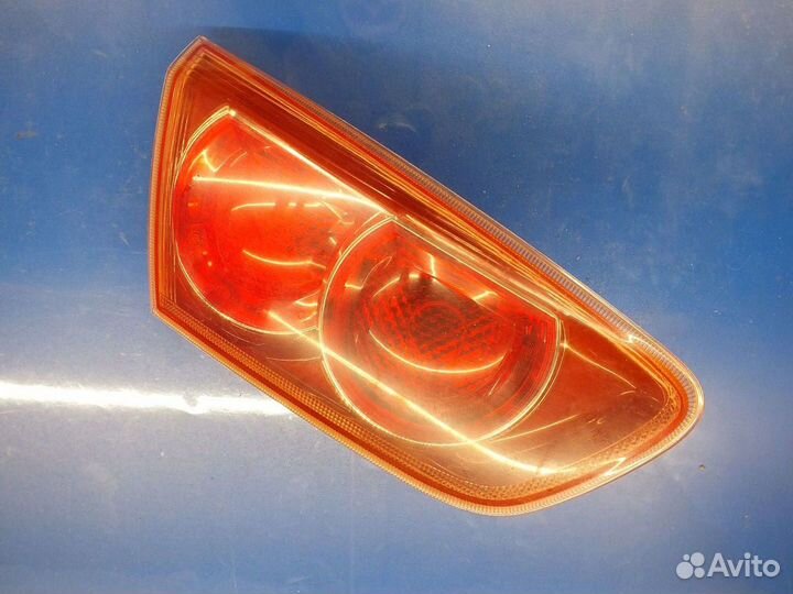 Фонарь задний внутренний левый Mitsubishi Lancer X