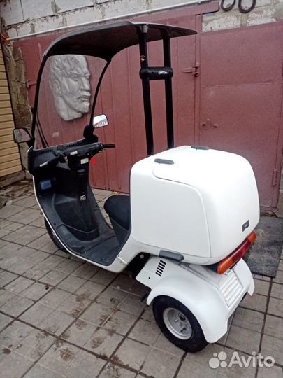 Скутер Honda Gyro Canopy