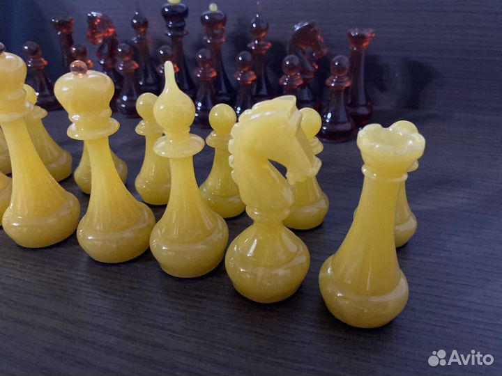Янтарные шахматы. Шахматные Фигуры 