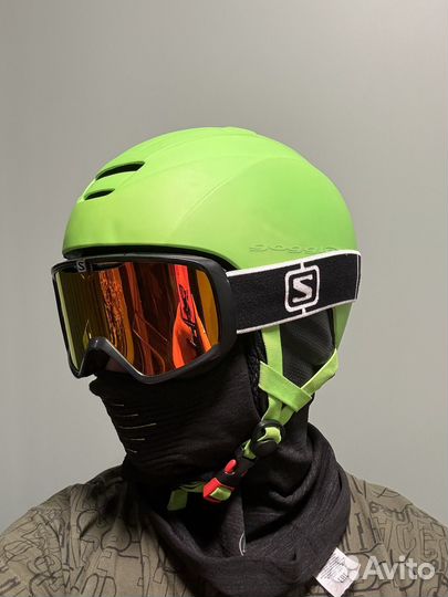 Шлем горнолыжный
