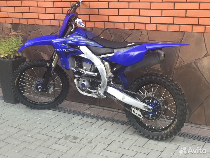Yamaha YZ450F 2022