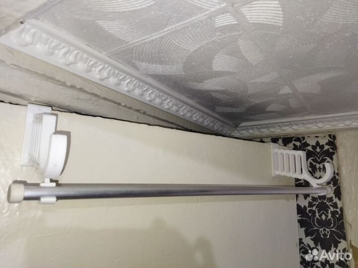 Дверная вешалка