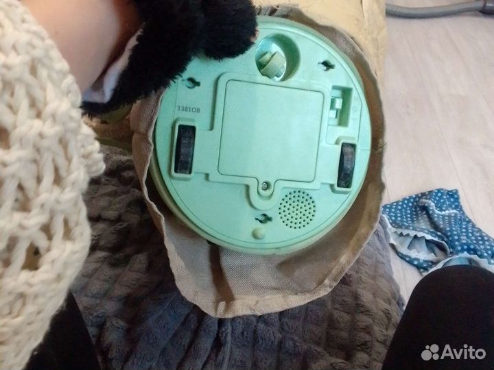 Star wars Бэйби йода на пульте