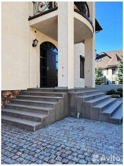 Гранитный бордюр оптом