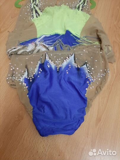 Купальник для художественной гимнастики