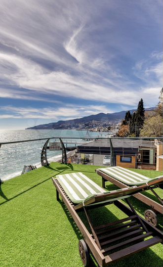 2-к. квартира, 60 м², 3/3 эт.