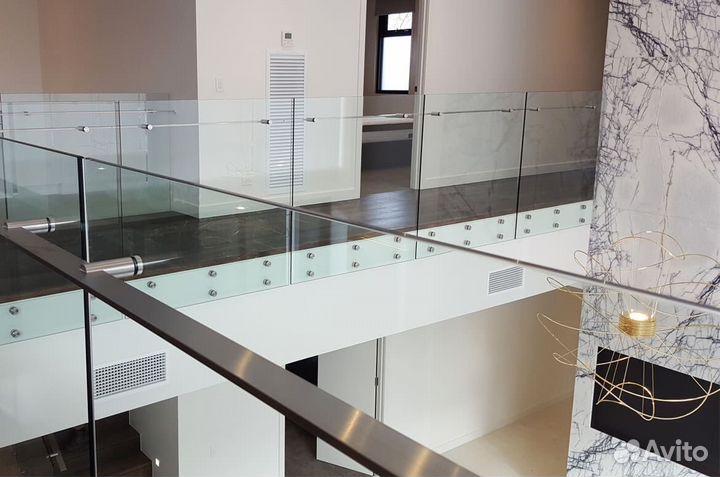 Ограждения из стекла в интерьер