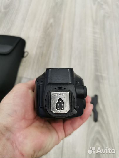 Canon speedlite 600EX-RT
