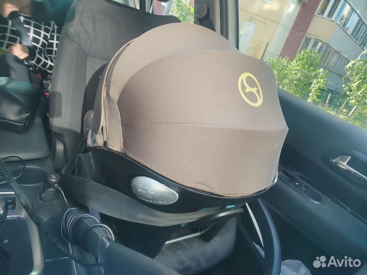 Автолюлька cybex aton q plus platinum