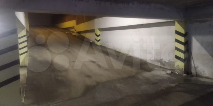 Машиноместо, 21 м²