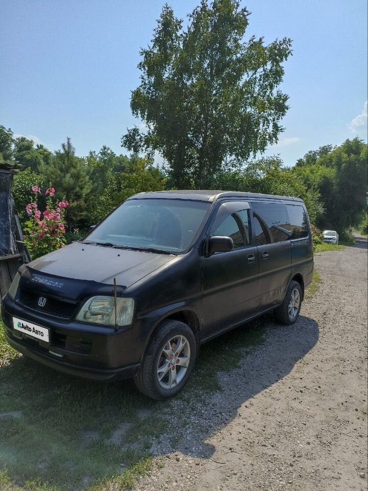 Honda Stepwgn: фото владельца