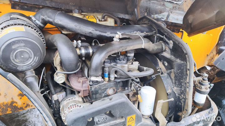 Телескопический погрузчик JCB 540-170, 2012