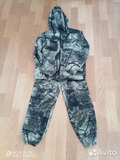 Костюм на мальчика 128