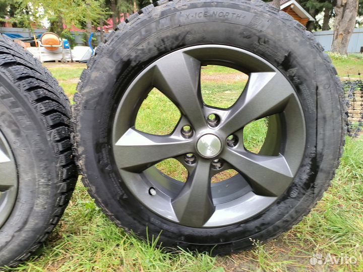 Зимние колеса r 16 Michelin x ice north 4
