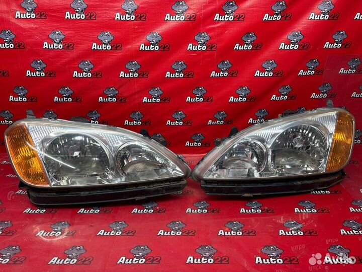 Фара левая Honda Avancier