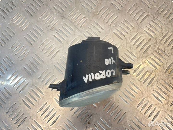 Фара противотуманная левая Toyota Corolla ZRE151L