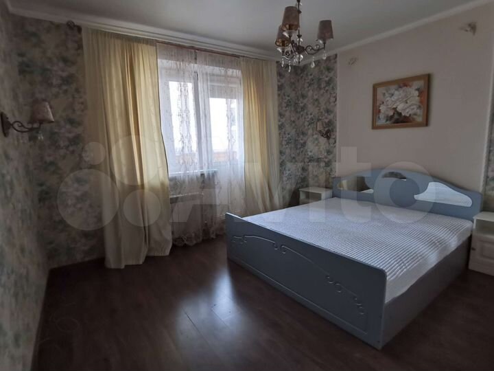 2-к. квартира, 60 м², 13/22 эт.