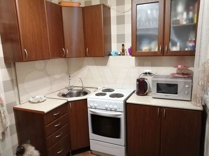 2-к. квартира, 47 м², 3/9 эт.
