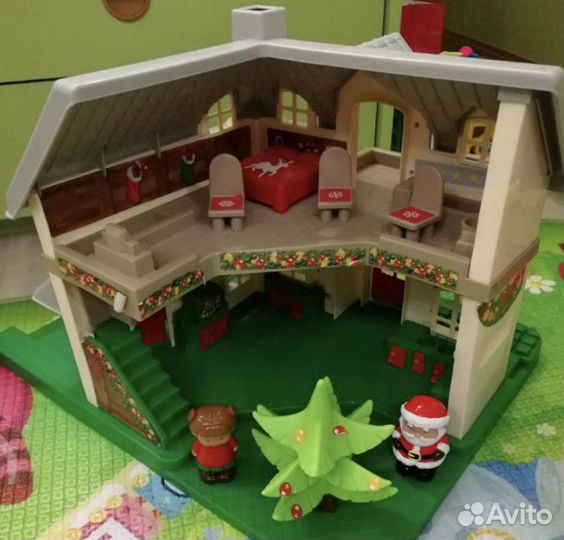 Домик кукольный