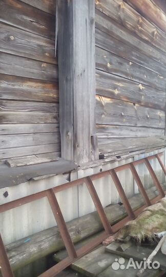 Металлическая лестница