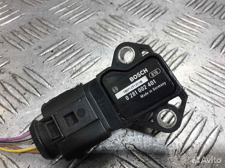 Датчик абсолютного давления Volkswagen Passat 0281002401 CAY