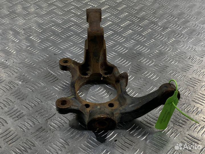 Кулак передний правый Infiniti FX (S50) 2006