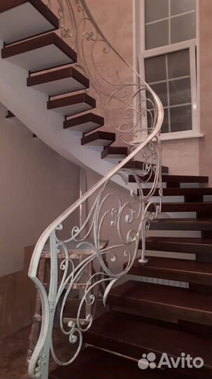 Кованые перила, беседки, ворота и другие изделия