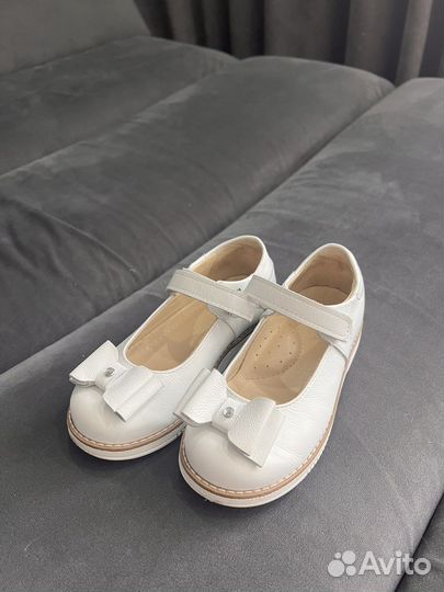 Туфли для девочки 28 размер