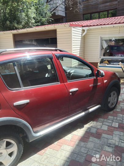 Renault Sandero Stepway 1.6 AT, 2012, 190 000 км