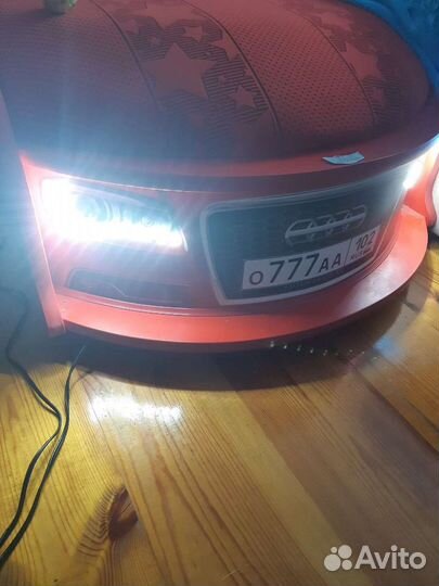 Кровать машина