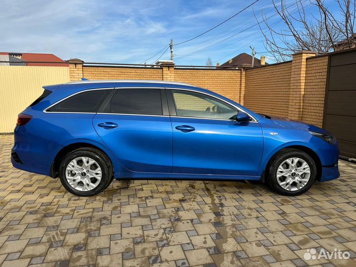 Kia Ceed 1.6 AT, 2021, 87 800 км