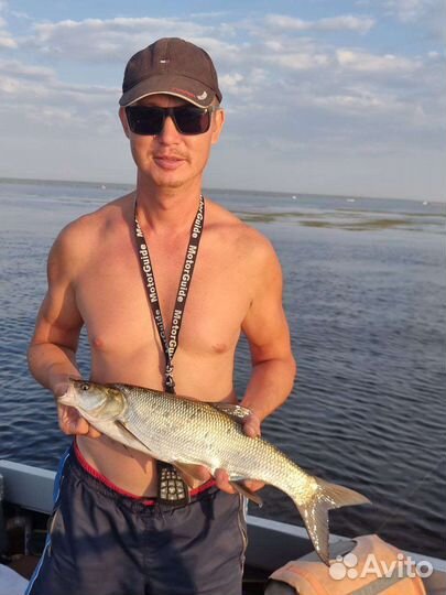 Рыбалка с гидом на реке Волга в близи Казани