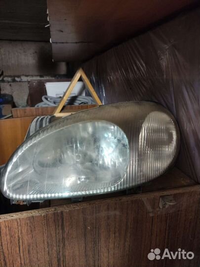 Фара на chevrolet lanos