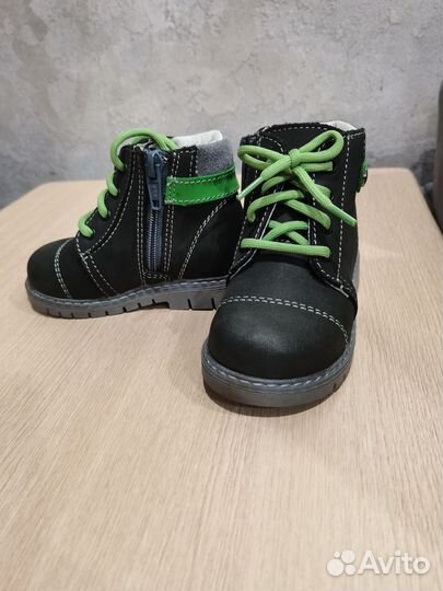 Ботинки детские