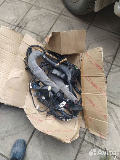 Проводка подкапотная Lexus Is250 82111-53821 новая