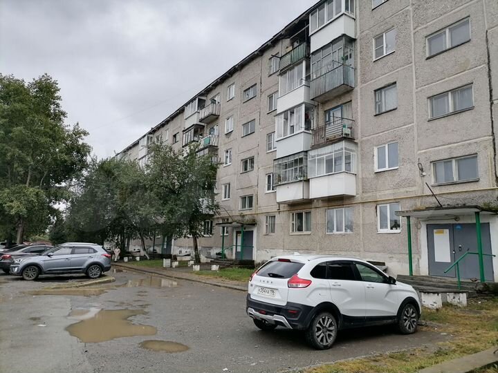 2-к. квартира, 46 м², 1/5 эт.